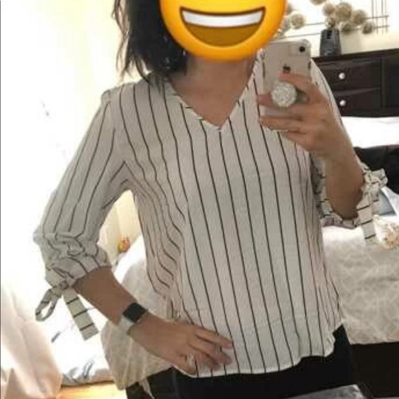 Knot Cuff Striped Top in White - Picture 2 of 5